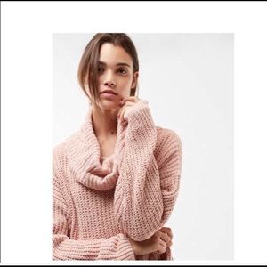 MARLED Cozy Cowneck Sweater💕